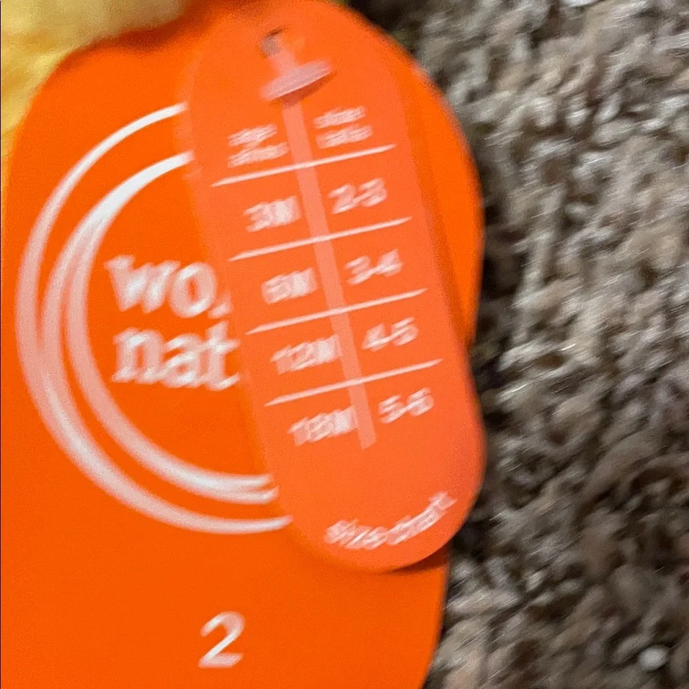 🐥 NWT~ ⭐️Wonder Nation💫 Yellow Cost Fuzzy Kids Slippers Boy or Girl Baby Size 2